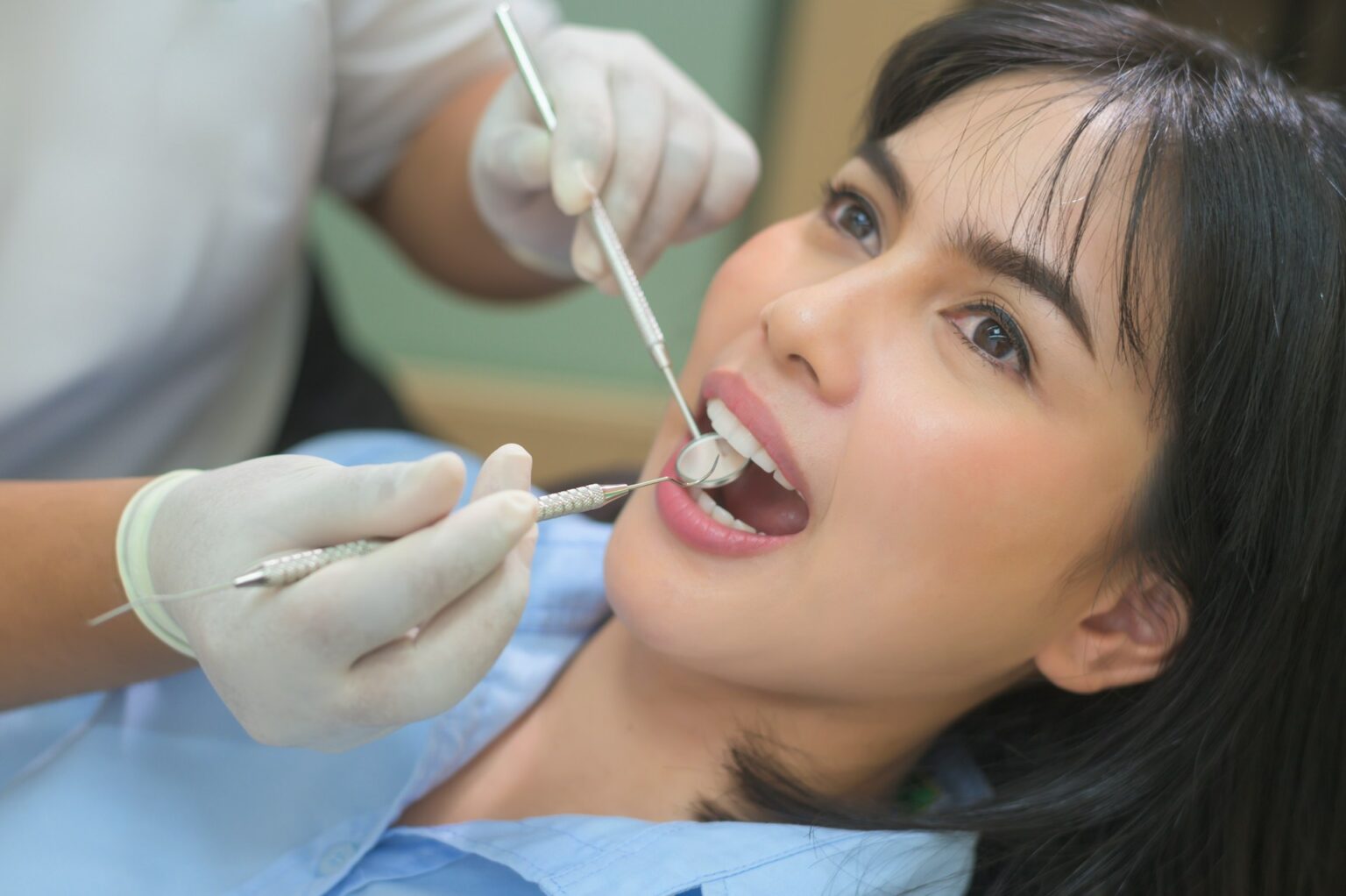 How Long Do Dental Implants Last — Lifespan & Care Guide